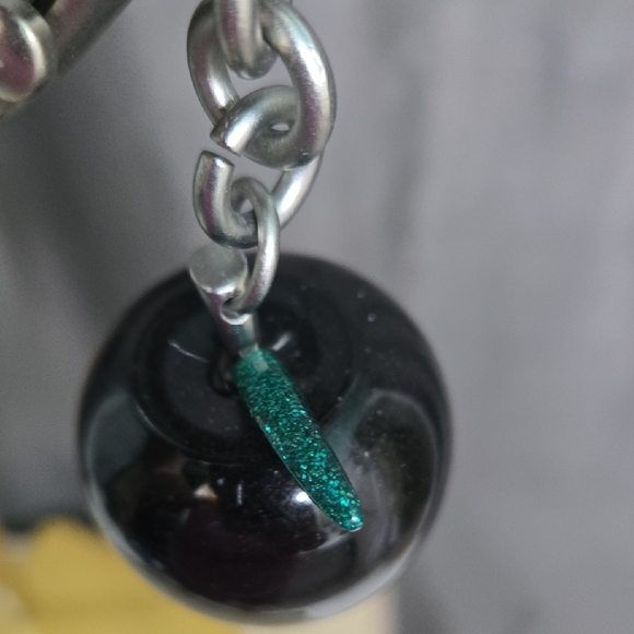 Black Apple Key Holder Bag Charm - Picture 6 of 7